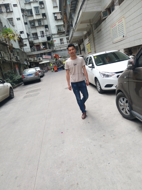 突然的自我的第三张照片--泰宁婚介网