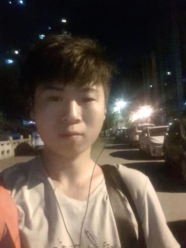 流星的瞬间的第一张照片--泰宁婚介网