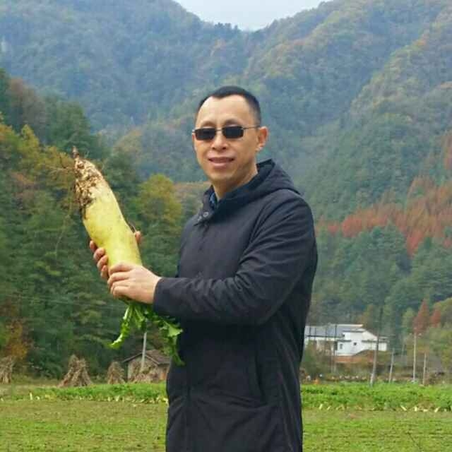 墨迹男的第一张照片--泰宁婚介网