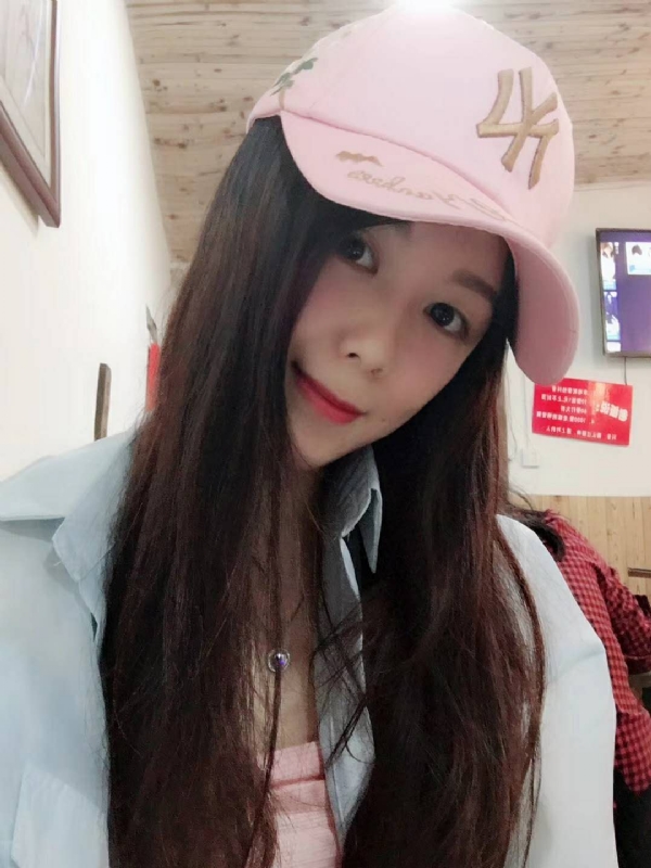 丹丹的第三张照片--泰宁婚介网