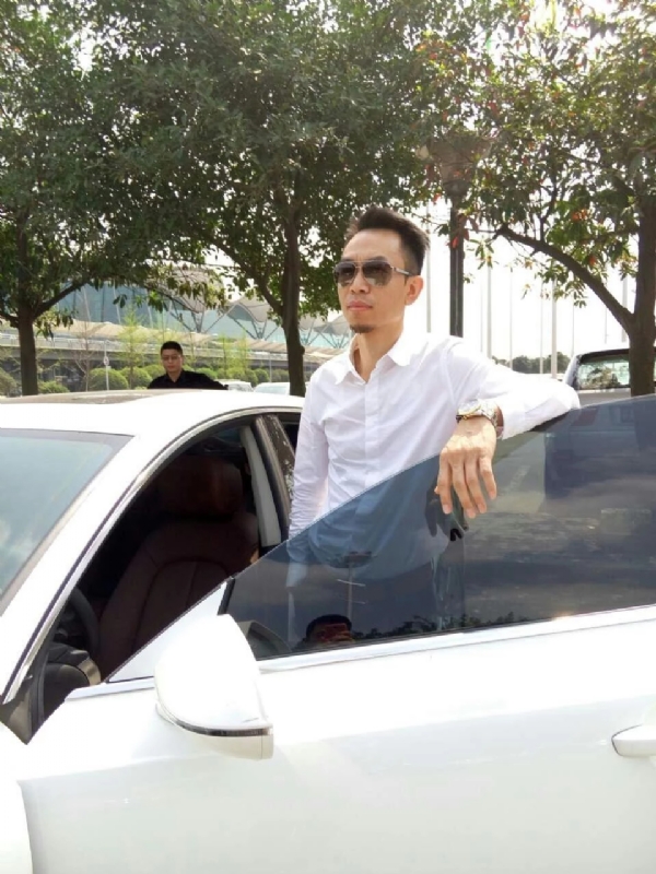 杨岳的第一张照片--泰宁婚介网