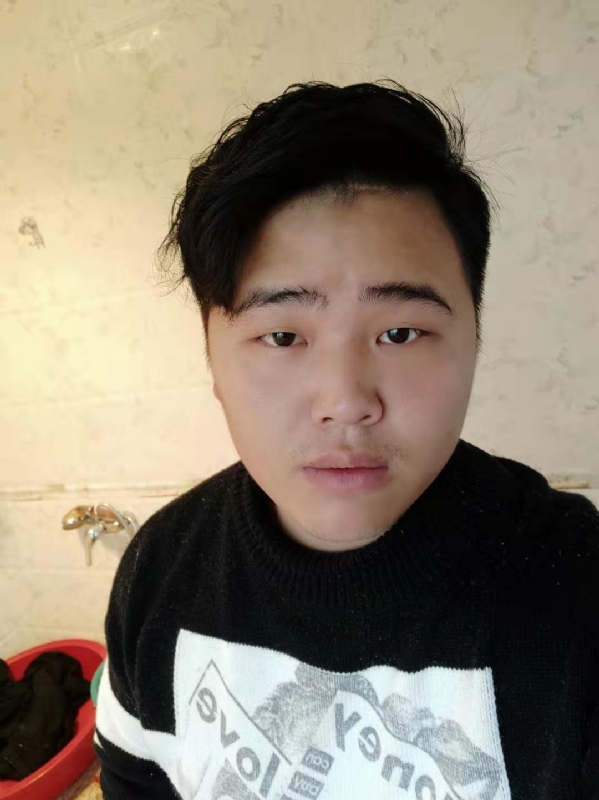 小李的第一张照片--泰宁婚介网
