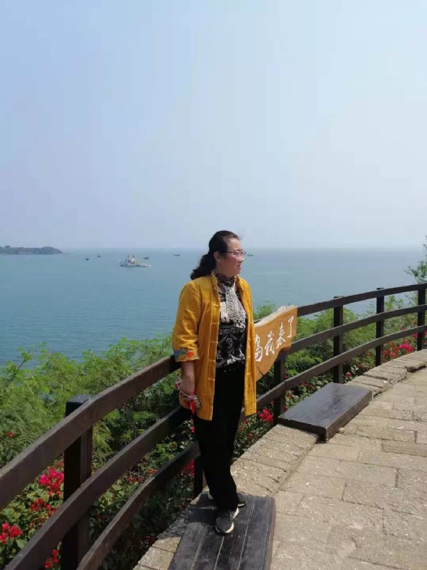 曦若半秋的第一张照片--泰宁婚介网