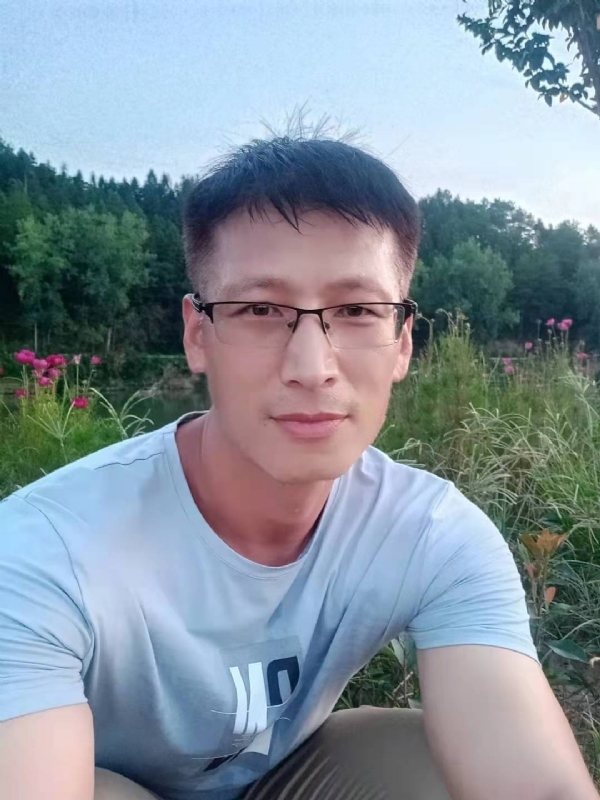 零零柒的第一张照片--泰宁婚介网