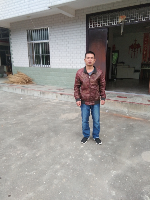 阿泉的第一张照片--泰宁婚介网