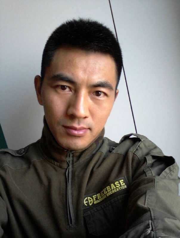 鐵血柔情的第一张照片--泰宁婚介网