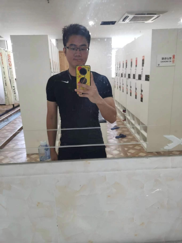 习惯发呆的第一张照片--泰宁婚介网