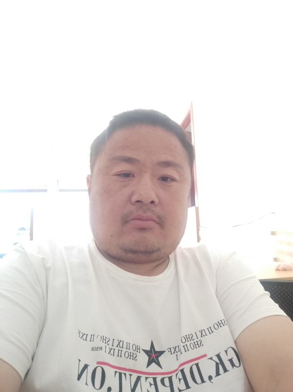 流星隐爱的第三张照片--泰宁婚介网