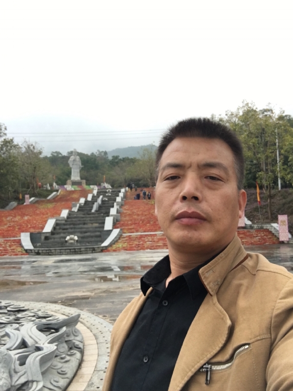 开心的松鼠的第二张照片--泰宁婚介网