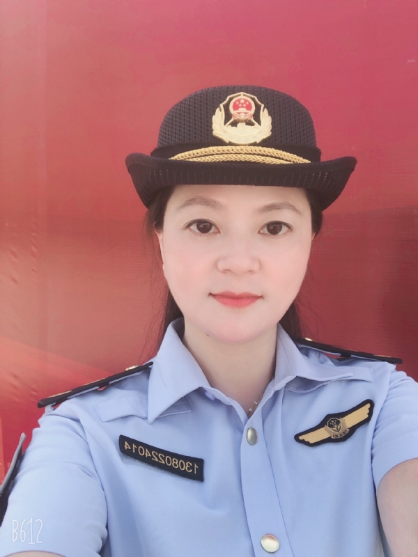 明明的第一张照片--泰宁婚介网