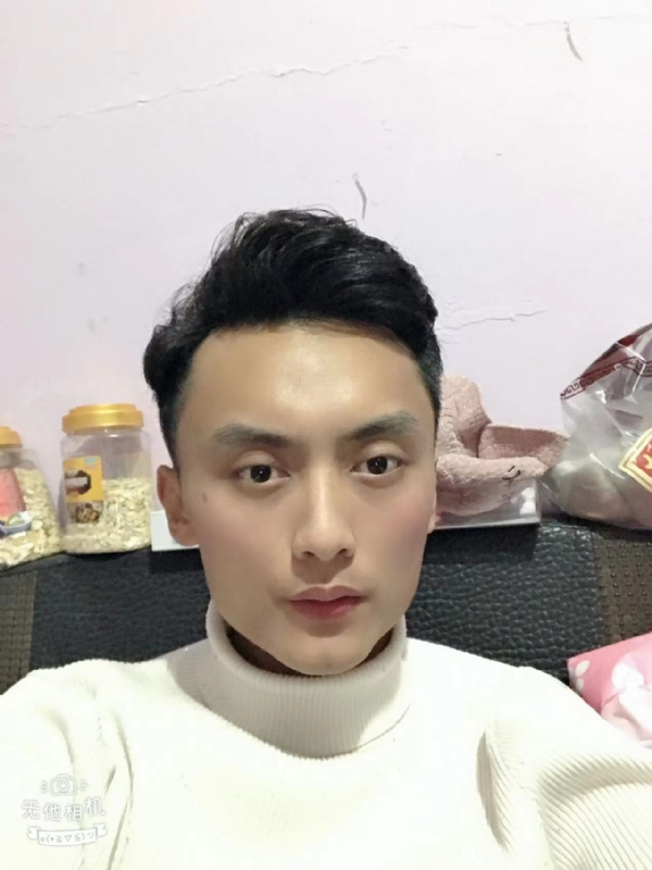 独孤一人的第一张照片--泰宁婚介网