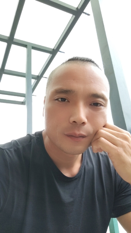 伯爵的第三张照片--泰宁婚介网