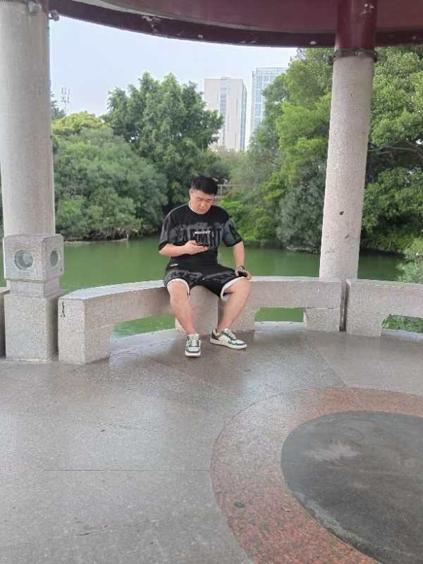 不善挽留的第一张照片--泰宁婚介网