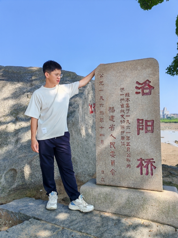 风尘的第二张照片--泰宁婚介网